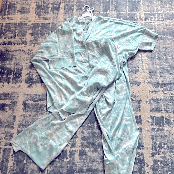 Goddess Lounge Set by FREE PEOPLE. Brand new with TAGS! - Picture 9 of 9